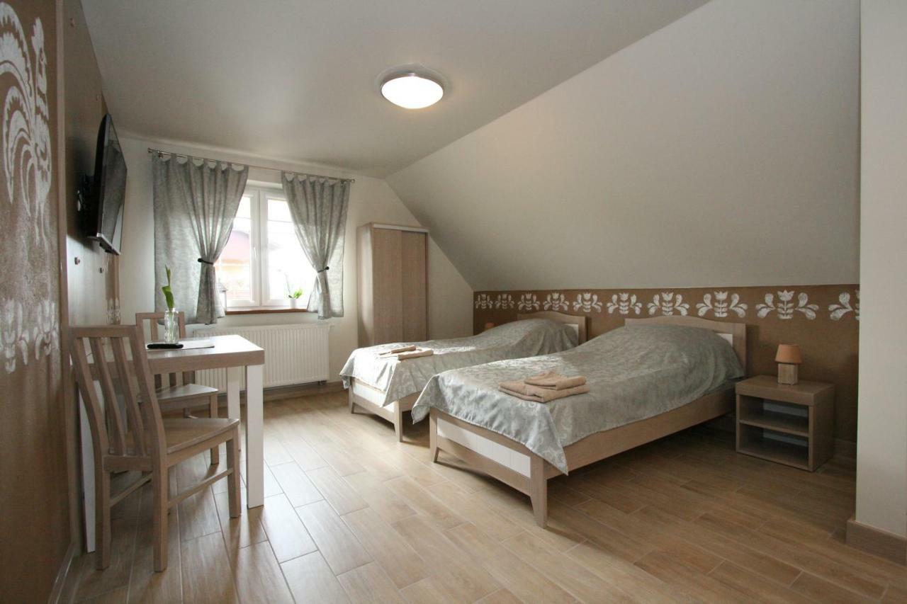 Noclegi Cameleon Słupca 外观 照片